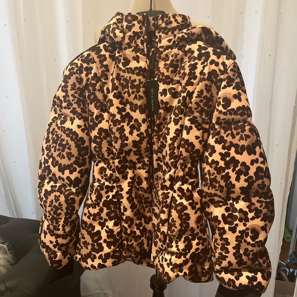 Fendi Apres Ski or every day Jacket size 38